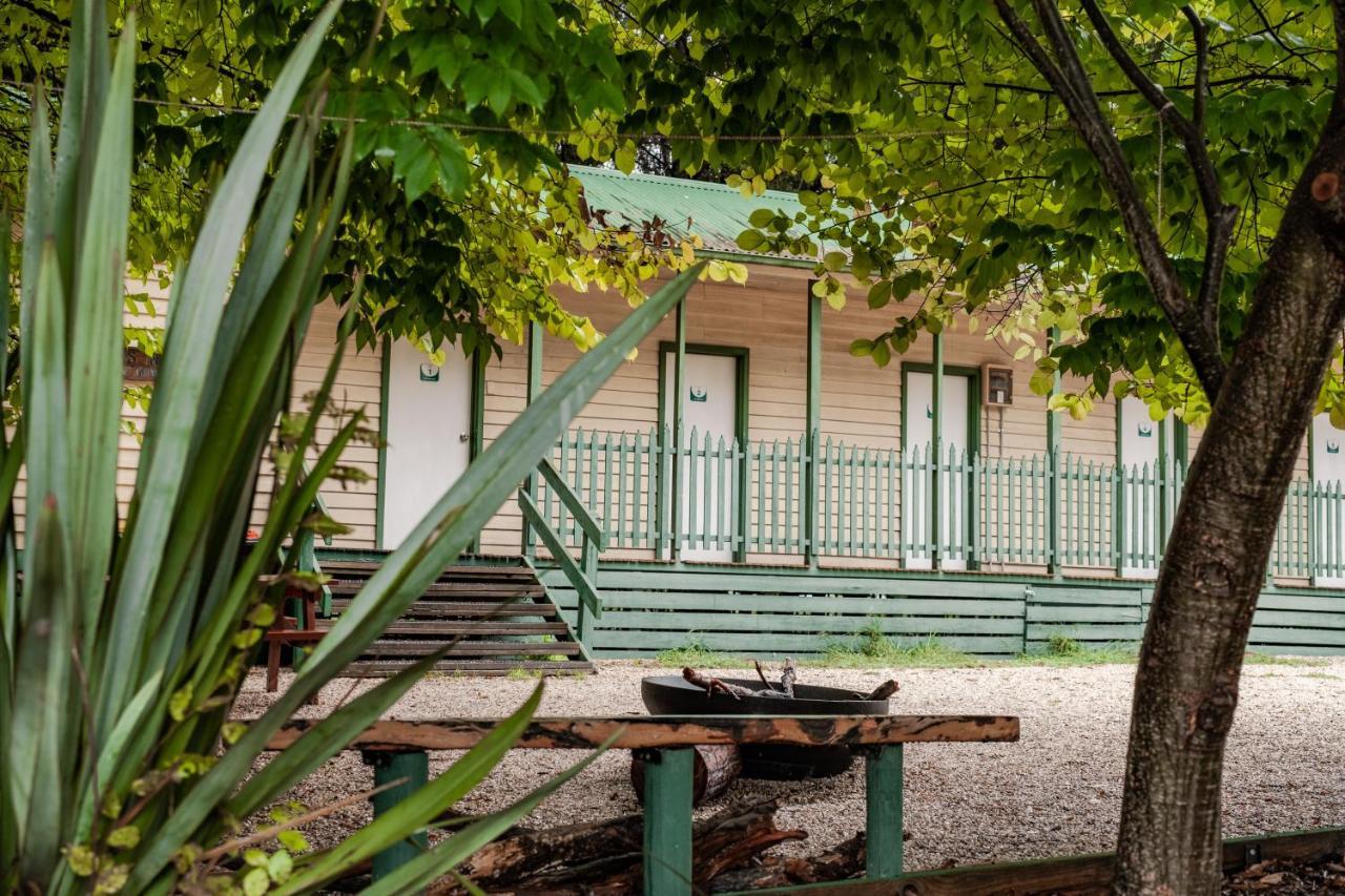 BIG4 Breeze Holiday Parks - Eildon Buitenkant foto