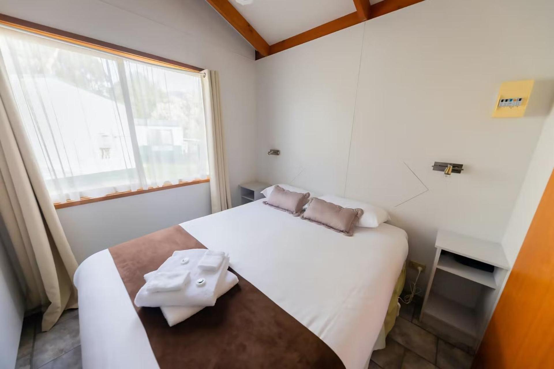 BIG4 Breeze Holiday Parks - Eildon Buitenkant foto