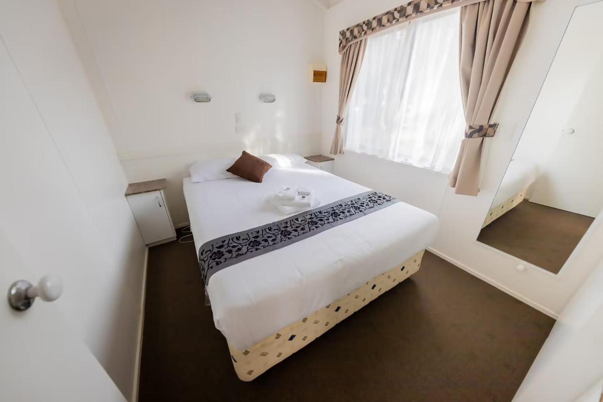 BIG4 Breeze Holiday Parks - Eildon Buitenkant foto