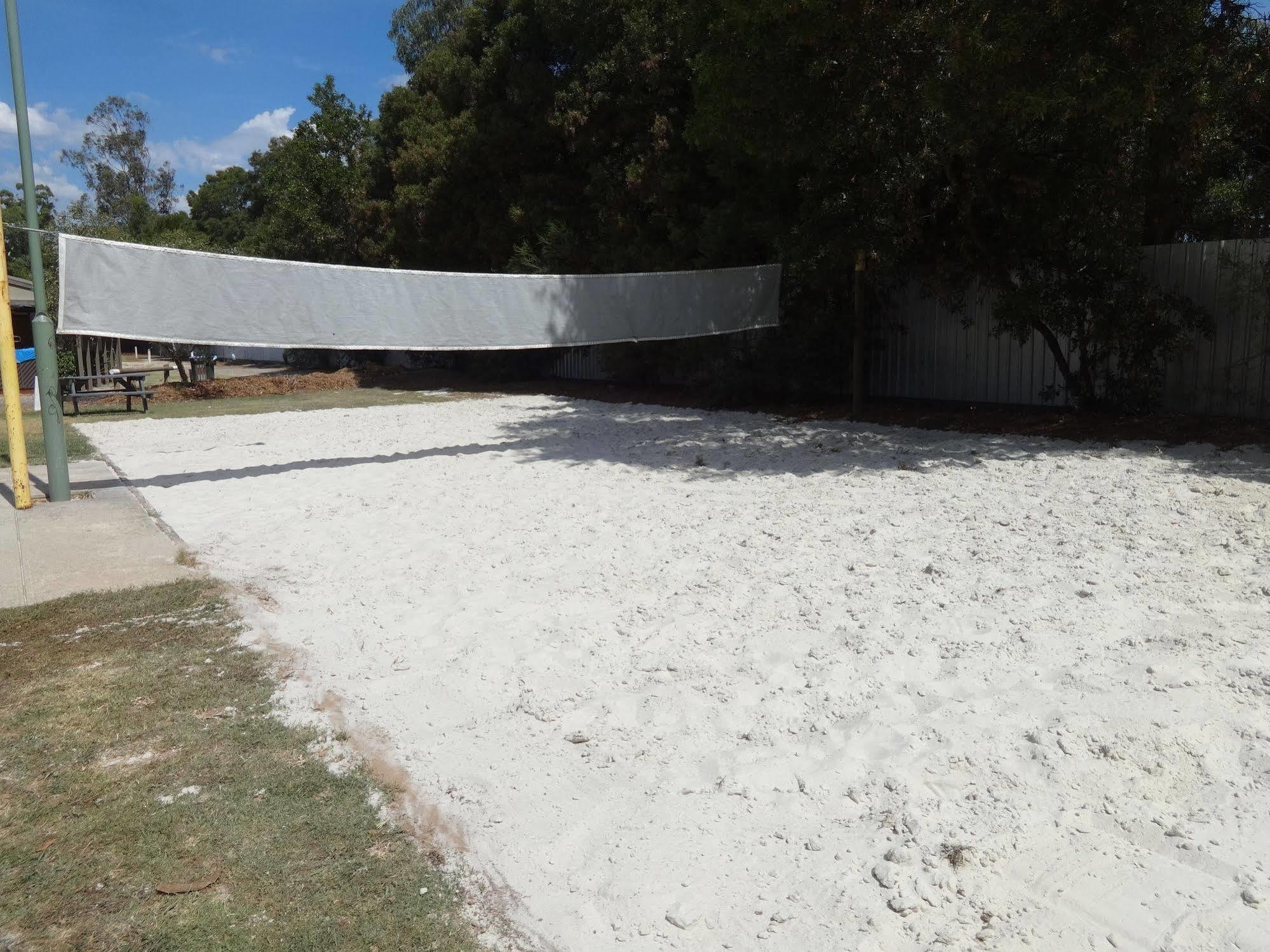 BIG4 Breeze Holiday Parks - Eildon Buitenkant foto