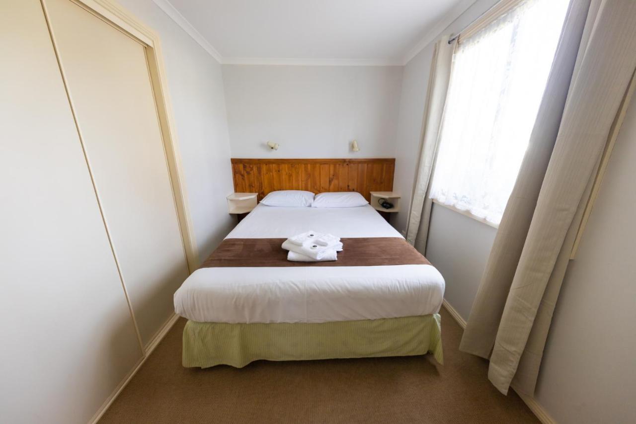 BIG4 Breeze Holiday Parks - Eildon Buitenkant foto